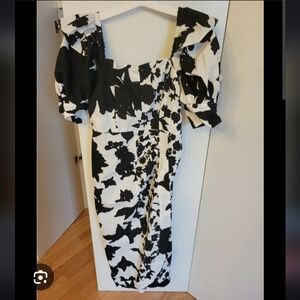 Christopher John Rogers × Target. Floral Dress. Size/10.